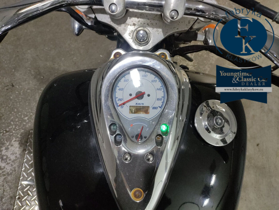 YAMAHA DRAGSTAR400 2004 - zdjęcie 6