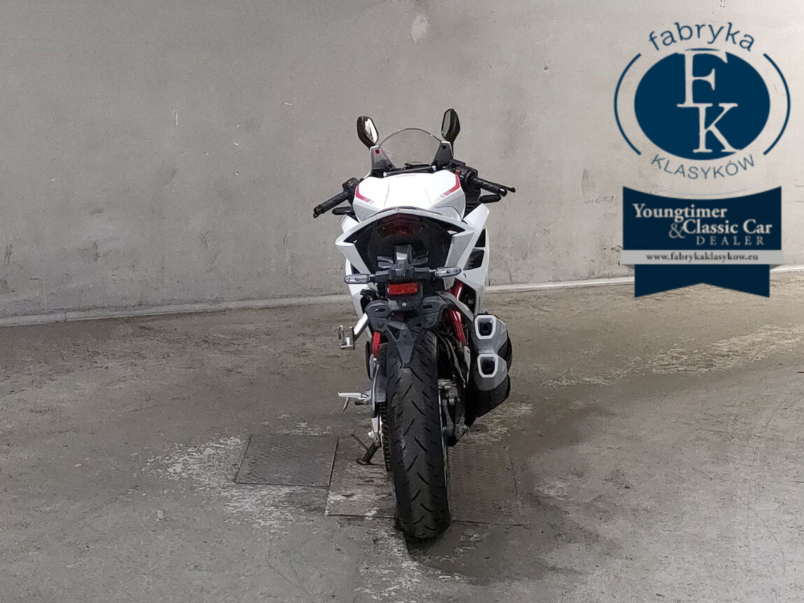 HONDA CBR250RR - zdjęcie 5