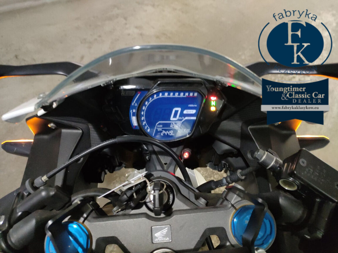 HONDA CBR250RR - zdjęcie 6