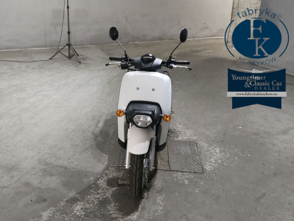 HONDA BENRIIE:1  - zdjęcie 4