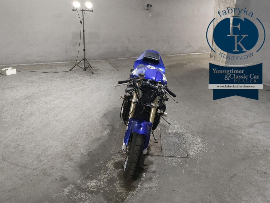 YAMAHA YZF-R1  - zdjęcie 4