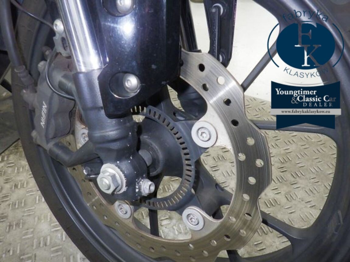HONDA CB125R - zdjęcie 24