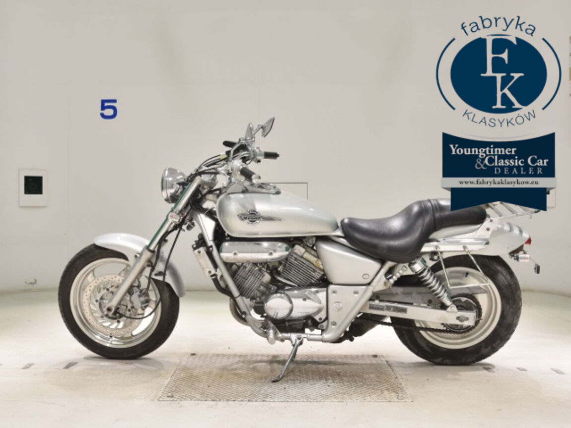 HONDA MAGNA 250  - zdjęcie 3