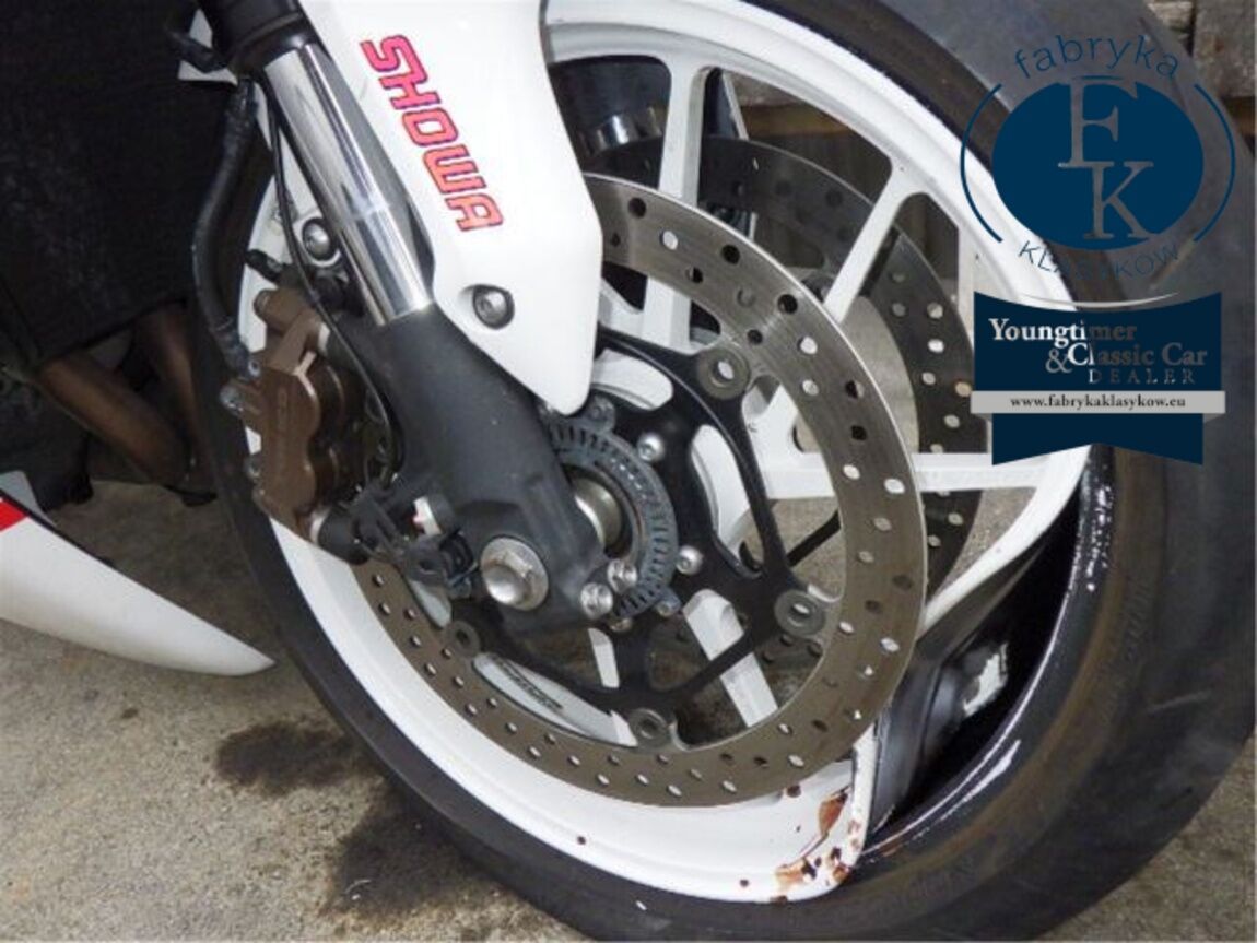 HONDA CBR1000RR 2009 - zdjęcie 17