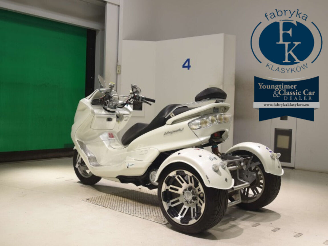 YAMAHA MAJESTY 250-2 TRIKE - zdjęcie 7