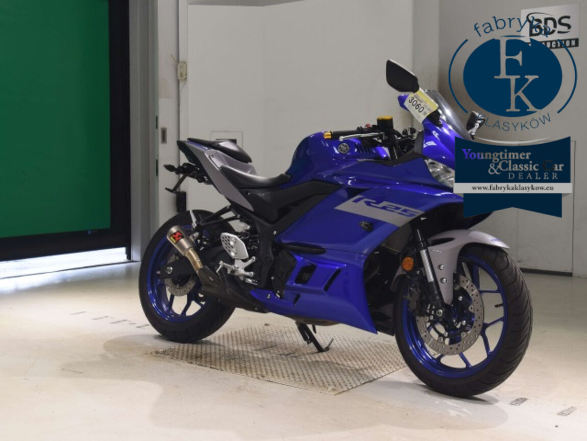 YAMAHA YZF-R25A - zdjęcie 4