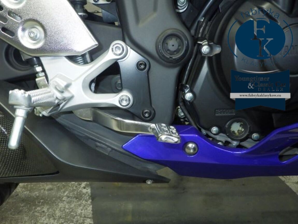 YAMAHA YZF-R25A - zdjęcie 32