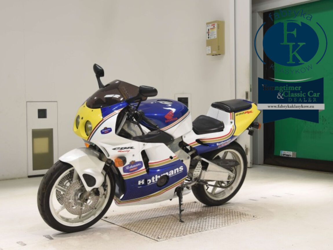 HONDA CBR250RR  - zdjęcie 5