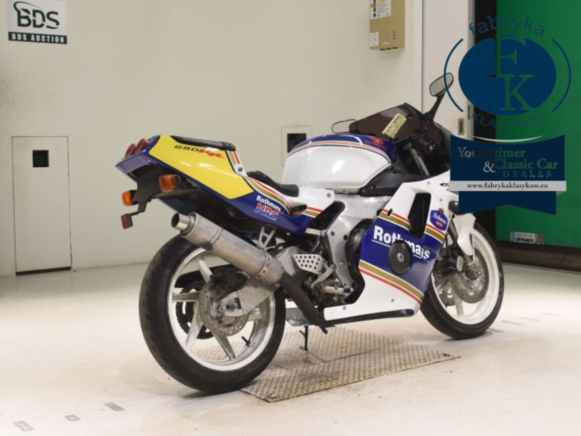 HONDA CBR250RR  - zdjęcie 6