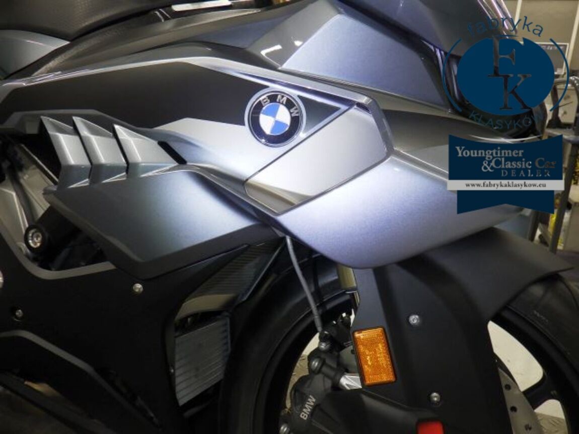 BMW BMW S1000RR 2026 - zdjęcie 22