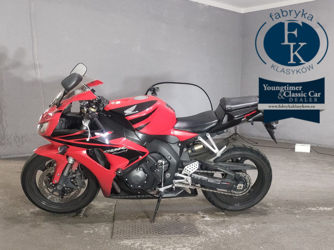 HONDA CBR1000RR 2007 - zdjęcie 3