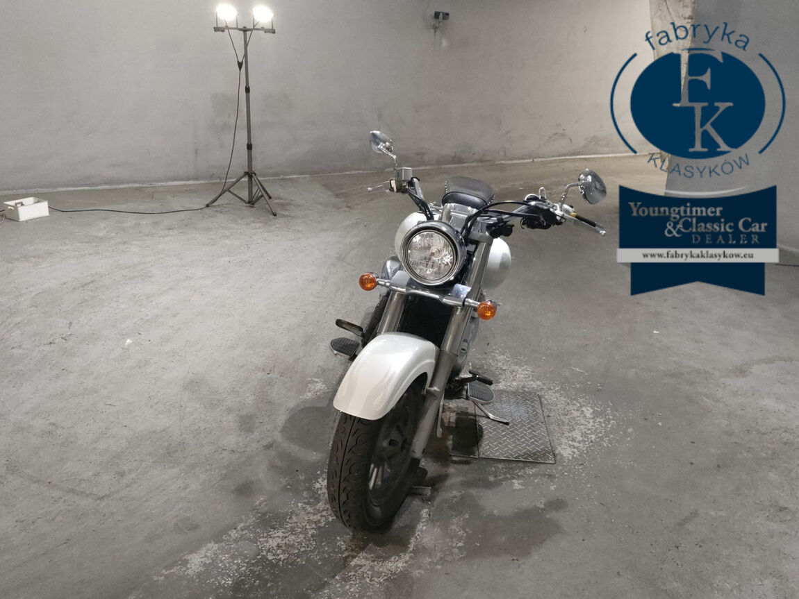 SUZUKI INTRUDER 400 CLASSIC 2008 - zdjęcie 4