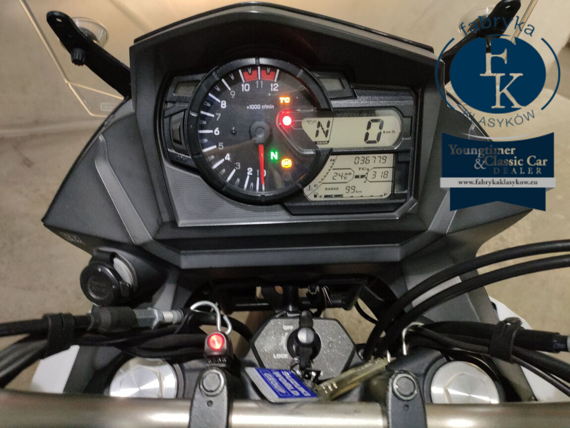 SUZUKI V STROM 650XT 2021 - zdjęcie 6