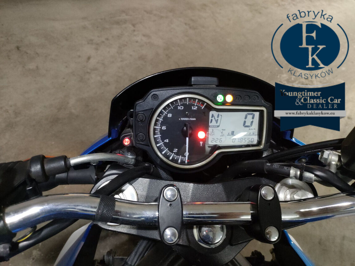 SUZUKI GSR750 2013 - zdjęcie 6