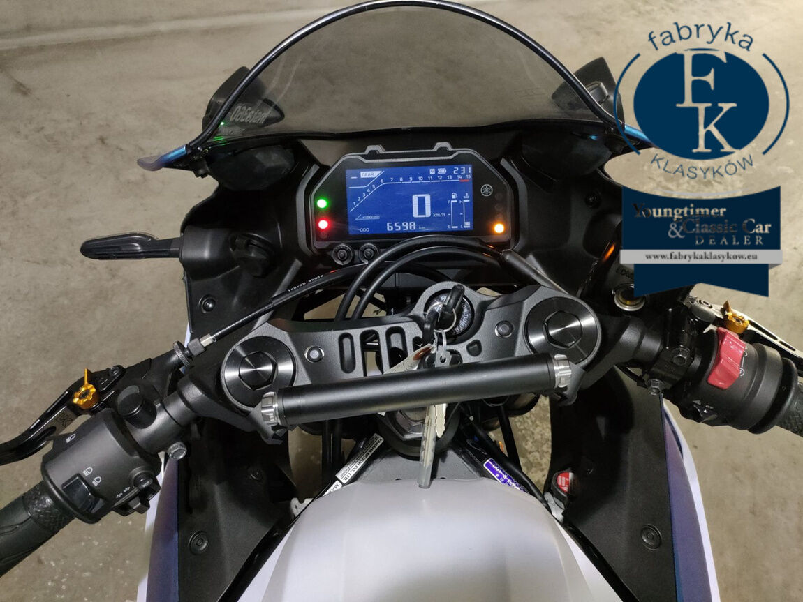 YAMAHA YZF-R25  - zdjęcie 6