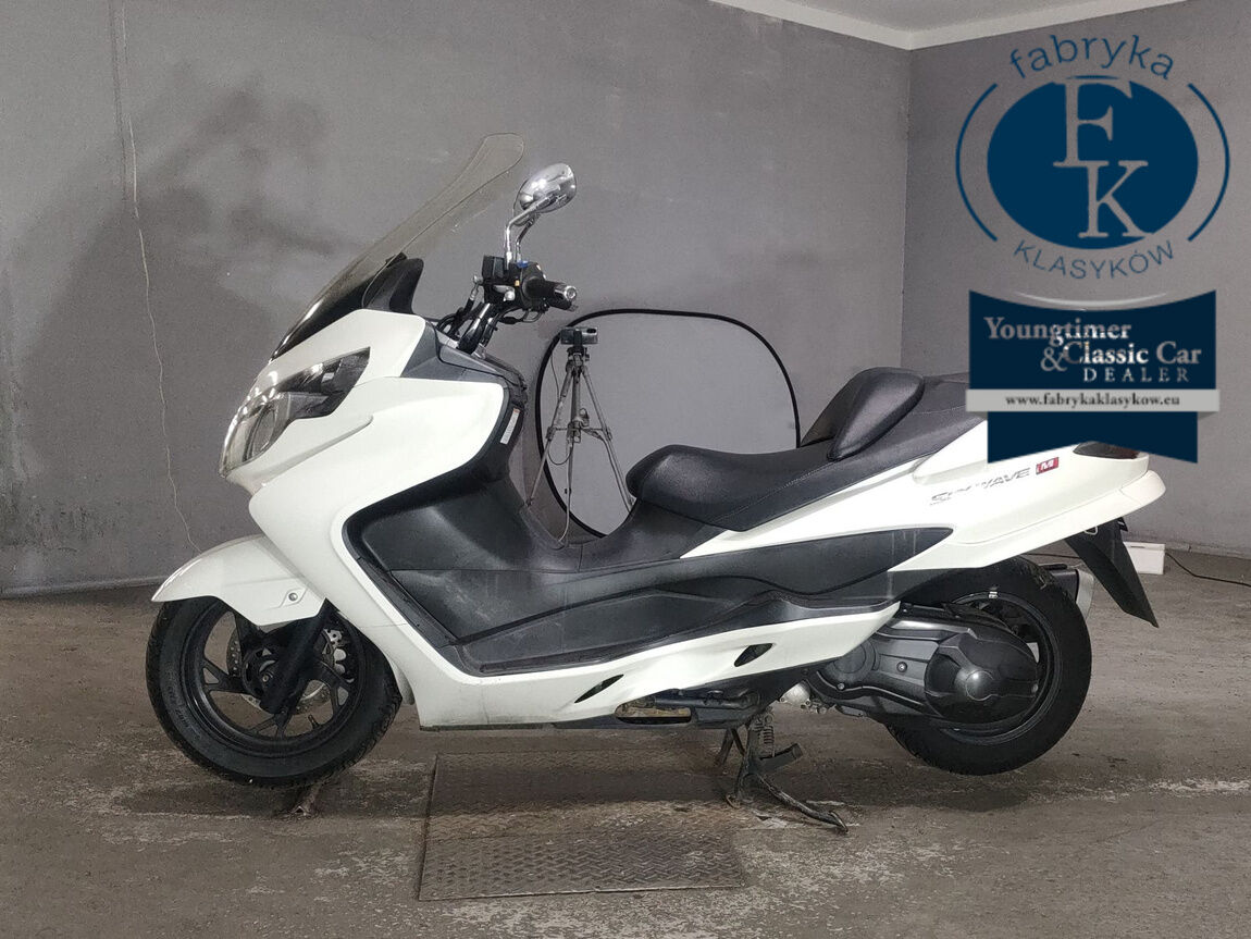 SUZUKI SKYWAVE 250M  - zdjęcie 3