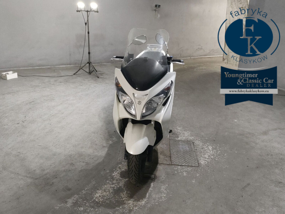 SUZUKI SKYWAVE 250M  - zdjęcie 4