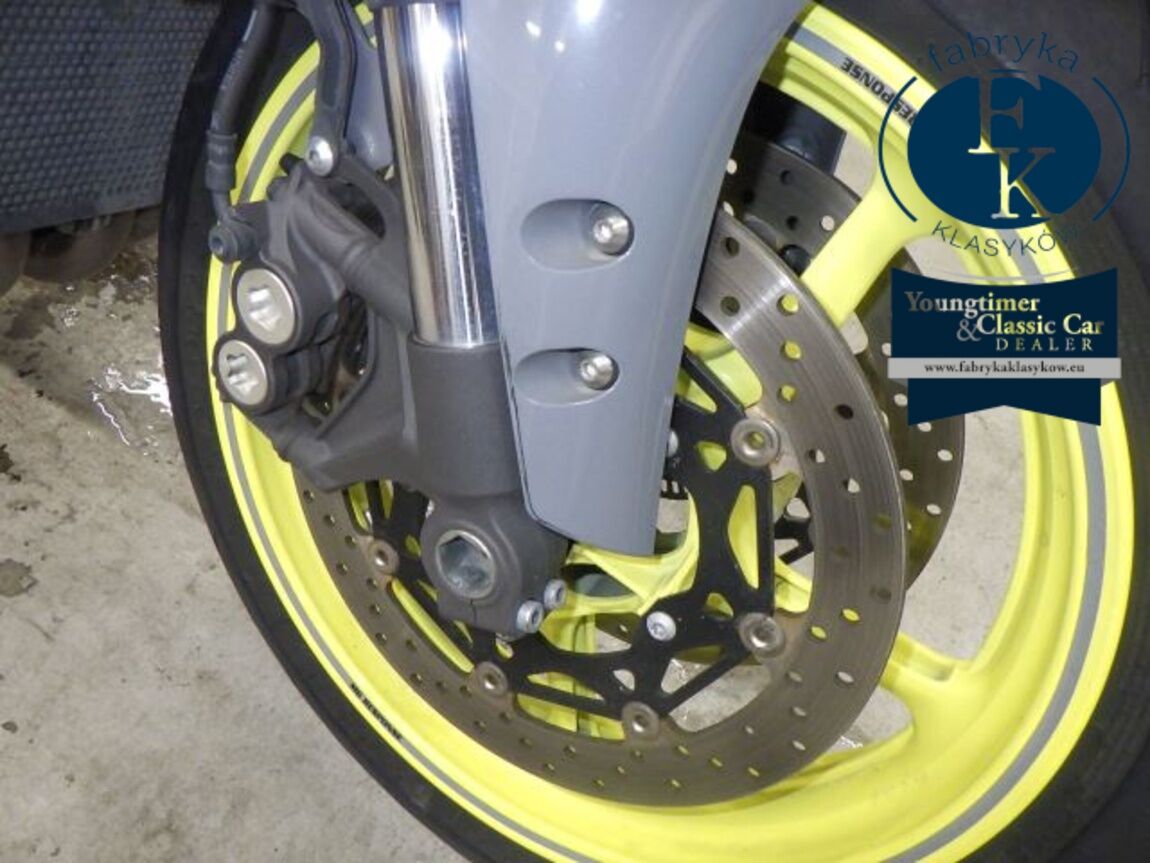 YAMAHA MT-10 2017 - zdjęcie 24