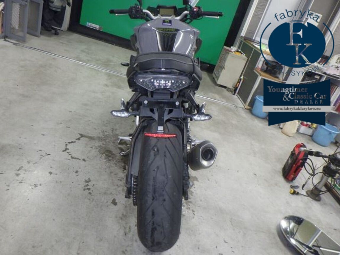 YAMAHA MT-10 2017 - zdjęcie 31