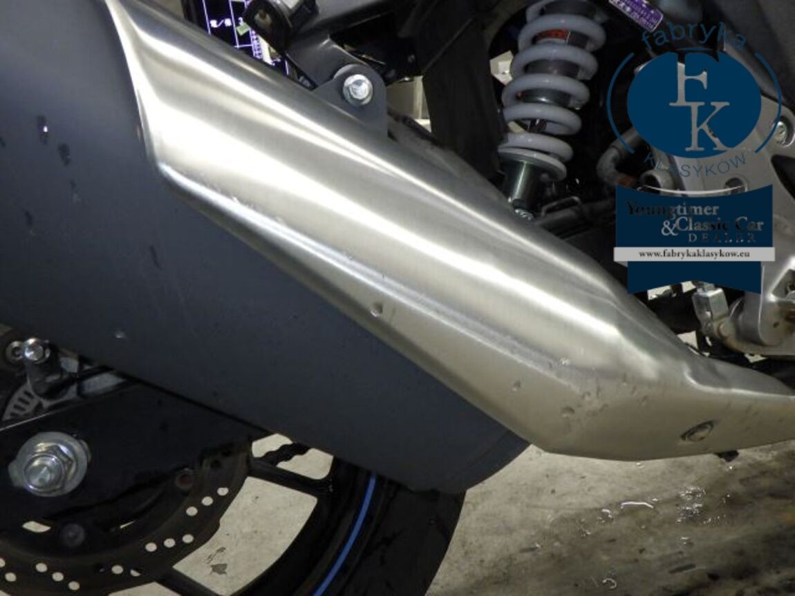 SUZUKI GSX250R  - zdjęcie 13