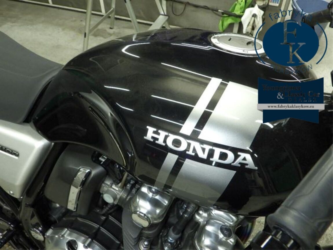 HONDA CB1100RS 2017 - zdjęcie 18