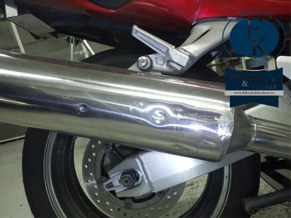 HONDA CBR1100XX 2001 - zdjęcie 16