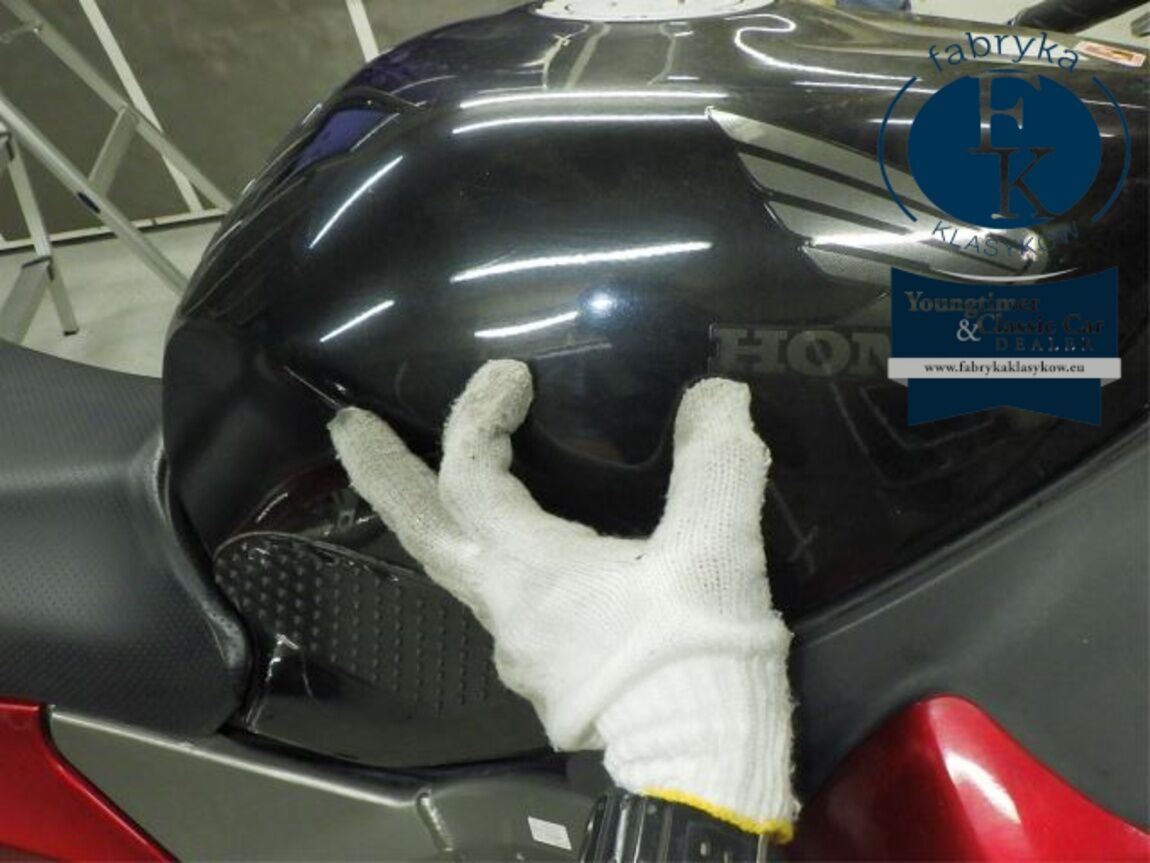 HONDA CBR1100XX 2001 - zdjęcie 19