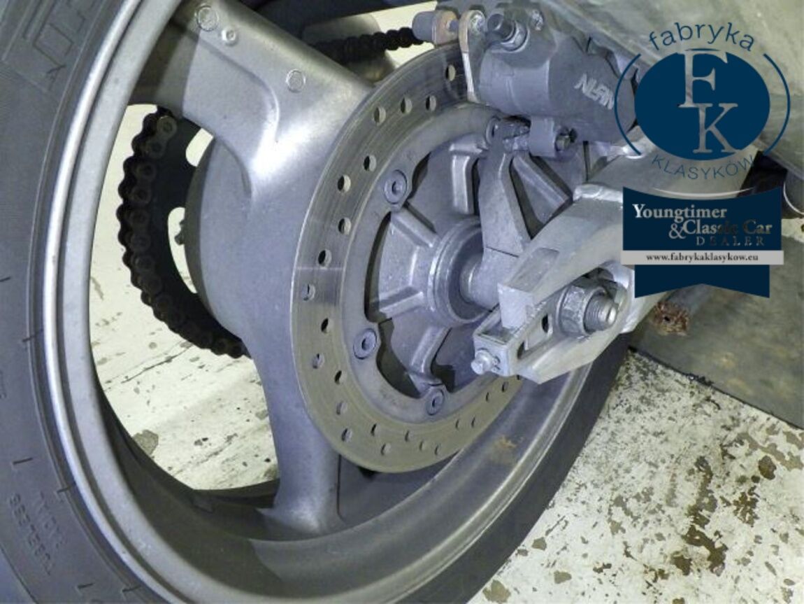 HONDA CBR1100XX 2001 - zdjęcie 26