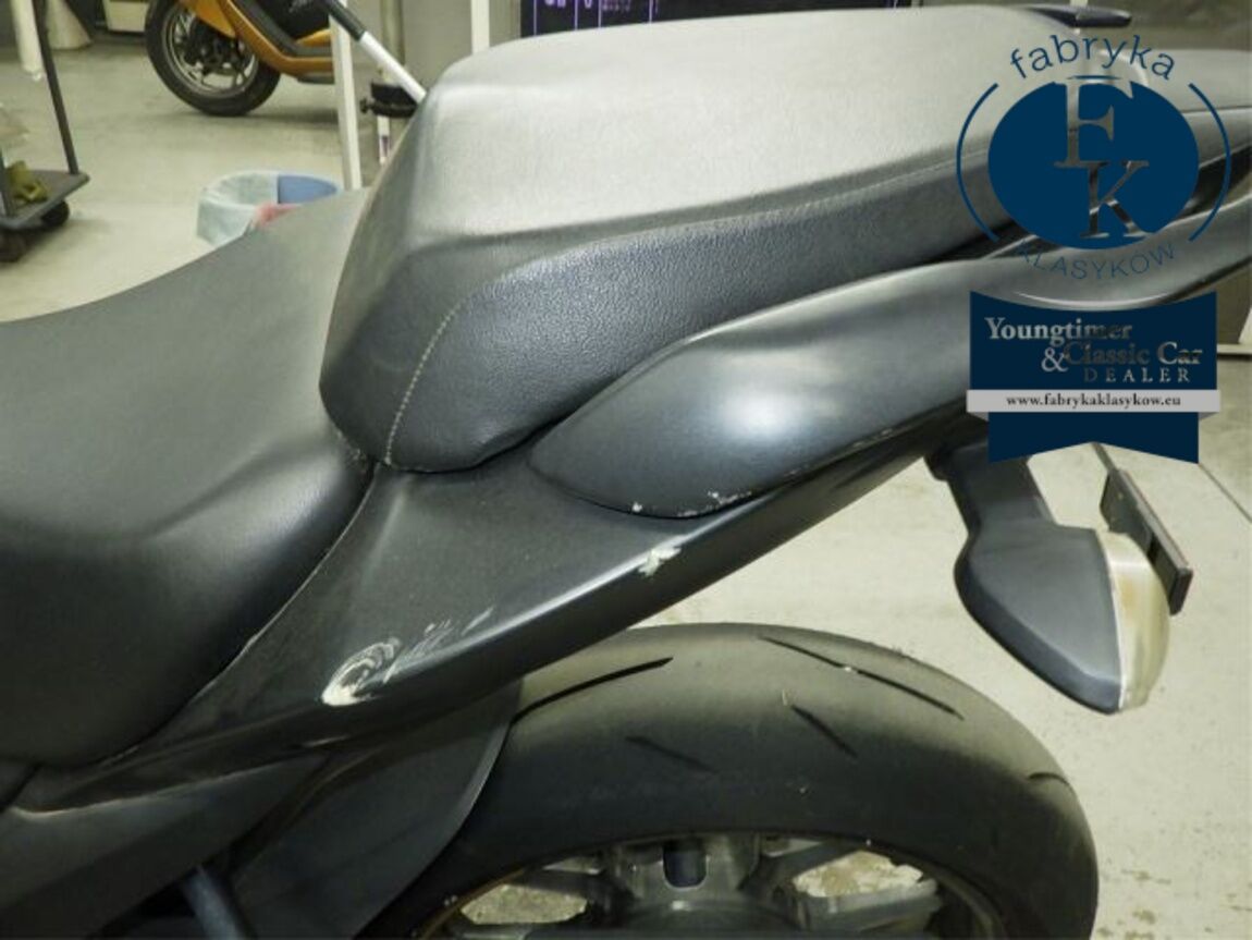 SUZUKI JIKUSA-250SF  - zdjęcie 19