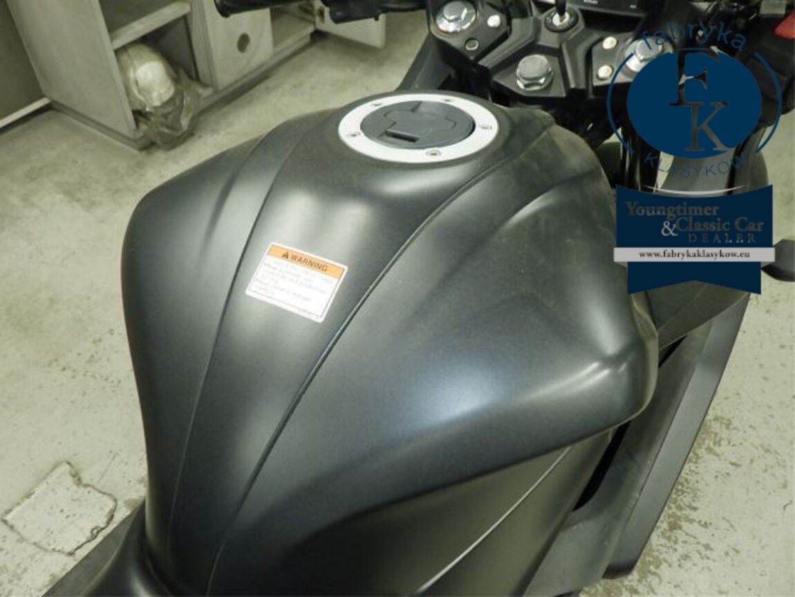 SUZUKI JIKUSA-250SF  - zdjęcie 20