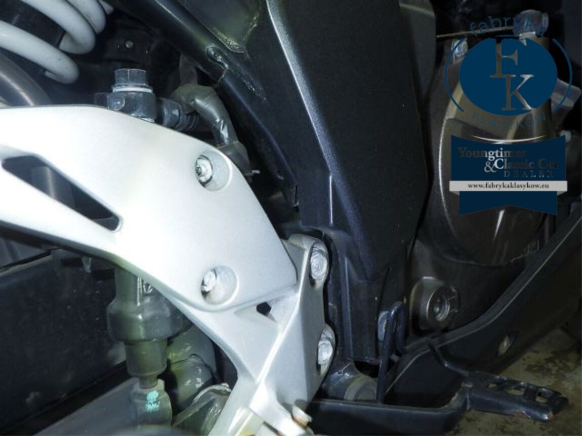 SUZUKI JIKUSA-250SF  - zdjęcie 30