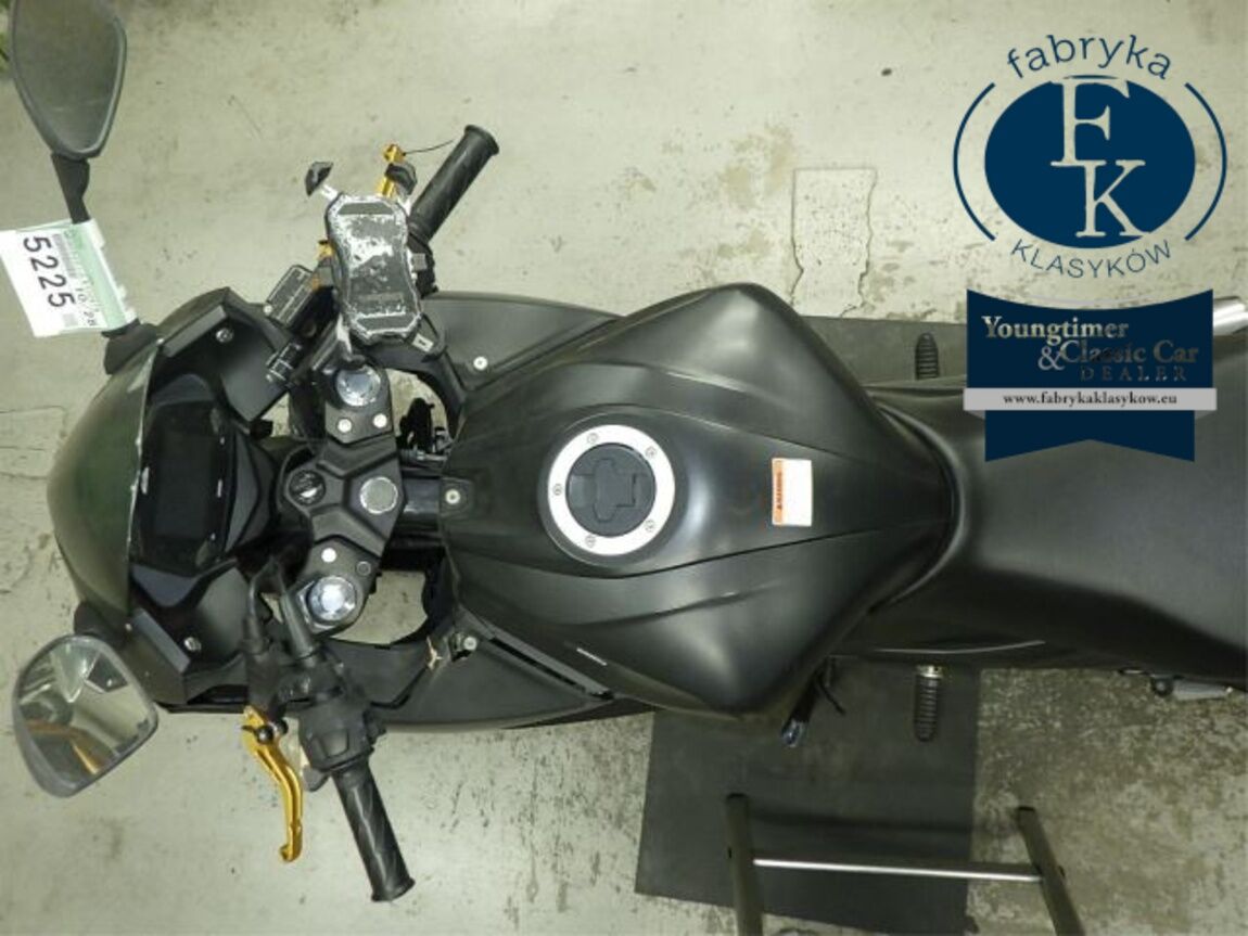 SUZUKI JIKUSA-250SF  - zdjęcie 32