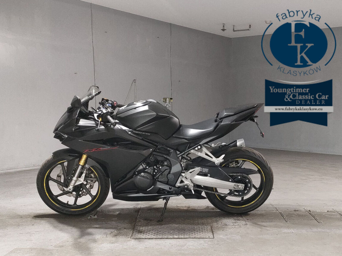 HONDA CBR250RR  - zdjęcie 3