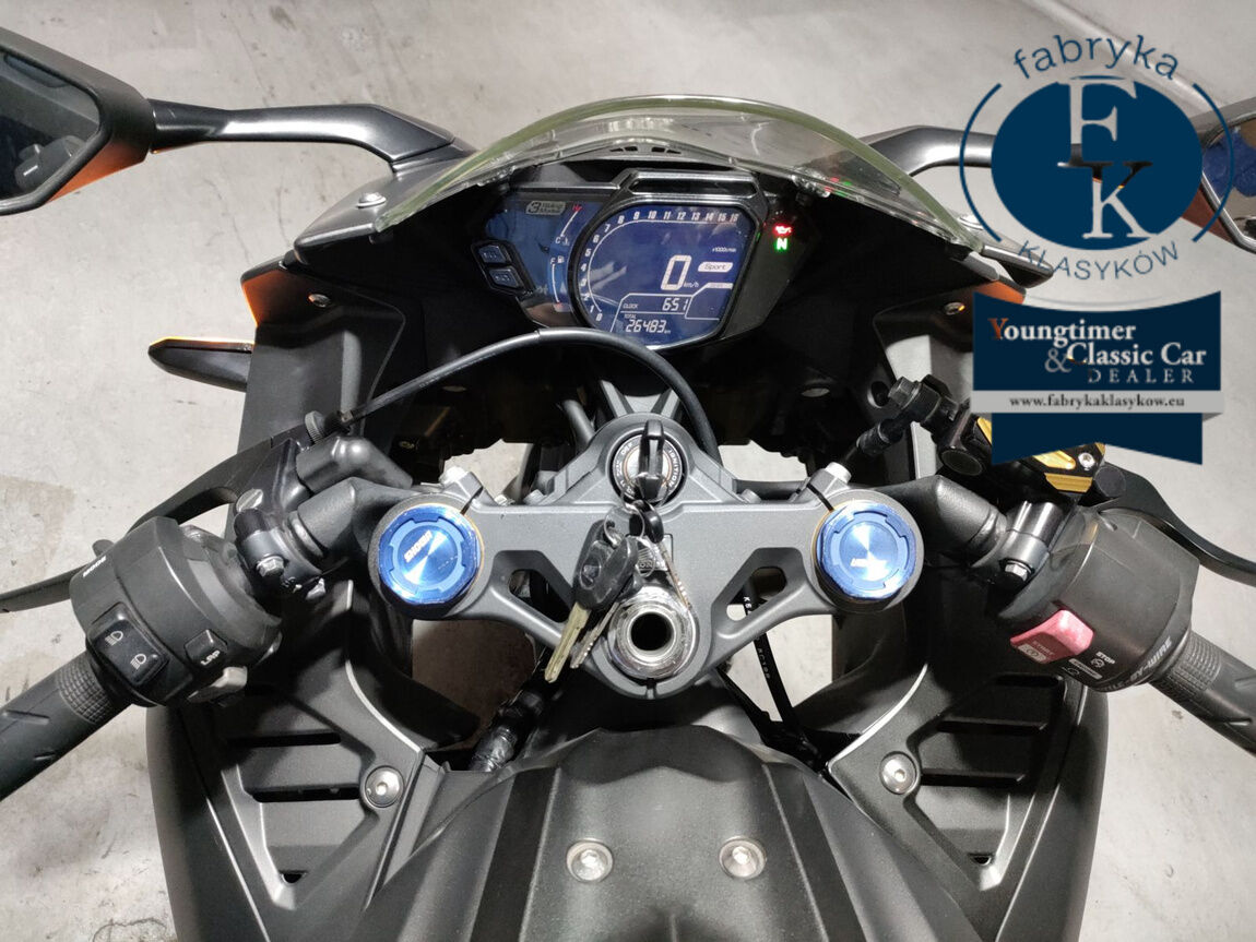 HONDA CBR250RR  - zdjęcie 6
