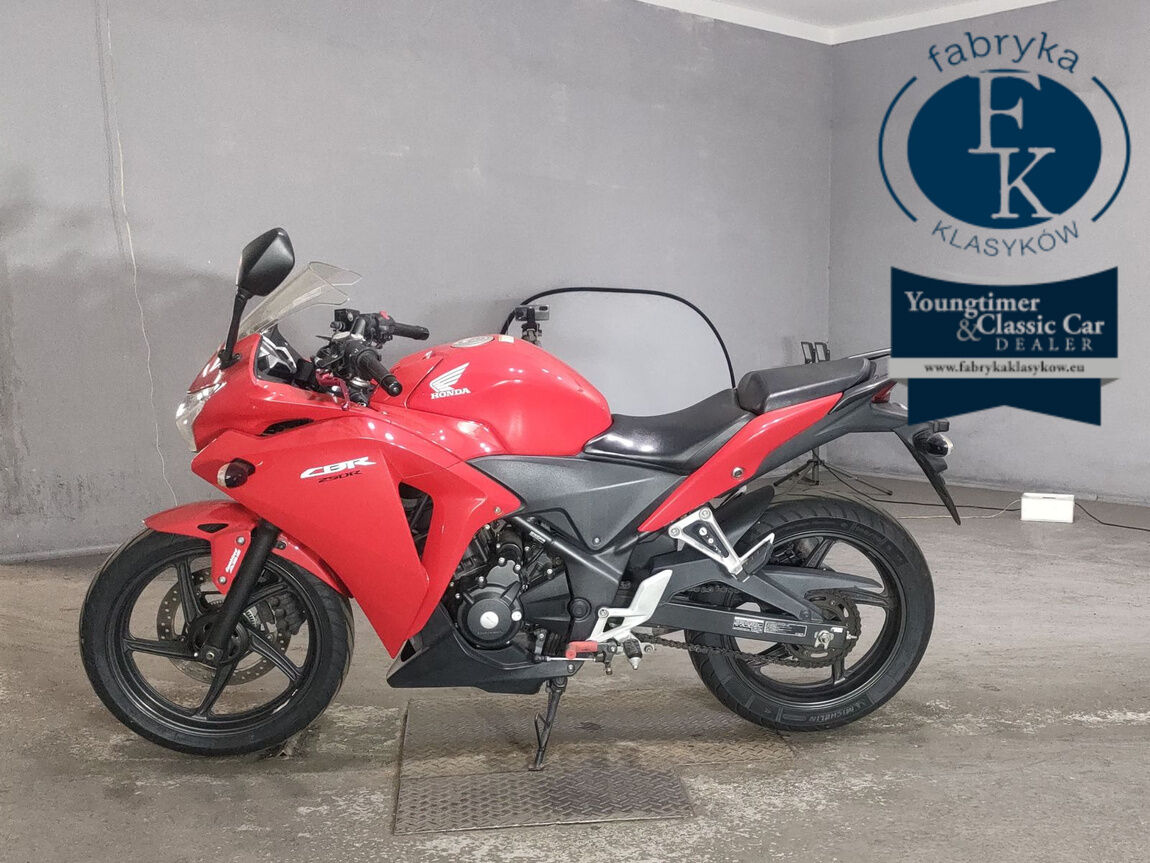 HONDA CBR250R  - zdjęcie 3