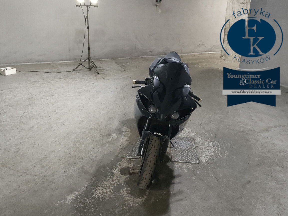 YAMAHA YZF-R1 2013 - zdjęcie 4