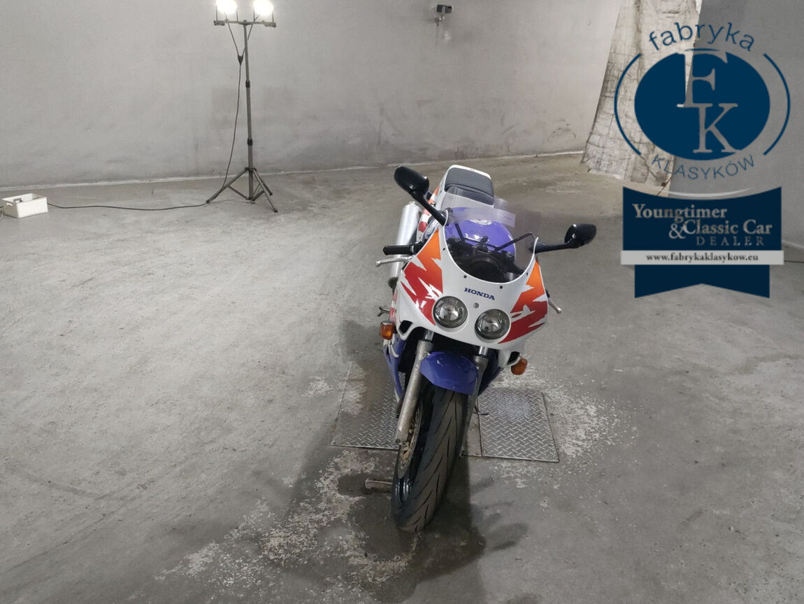 HONDA CBR250RR  - zdjęcie 4