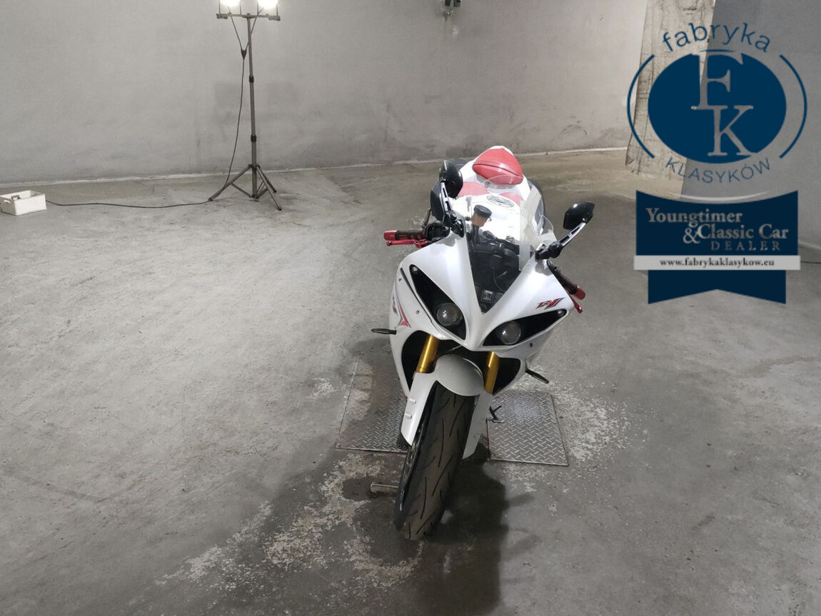 YAMAHA YZF-R1 2011 - zdjęcie 4