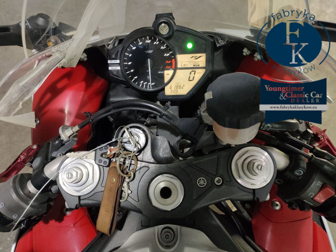 YAMAHA YZF-R1 2011 - zdjęcie 6