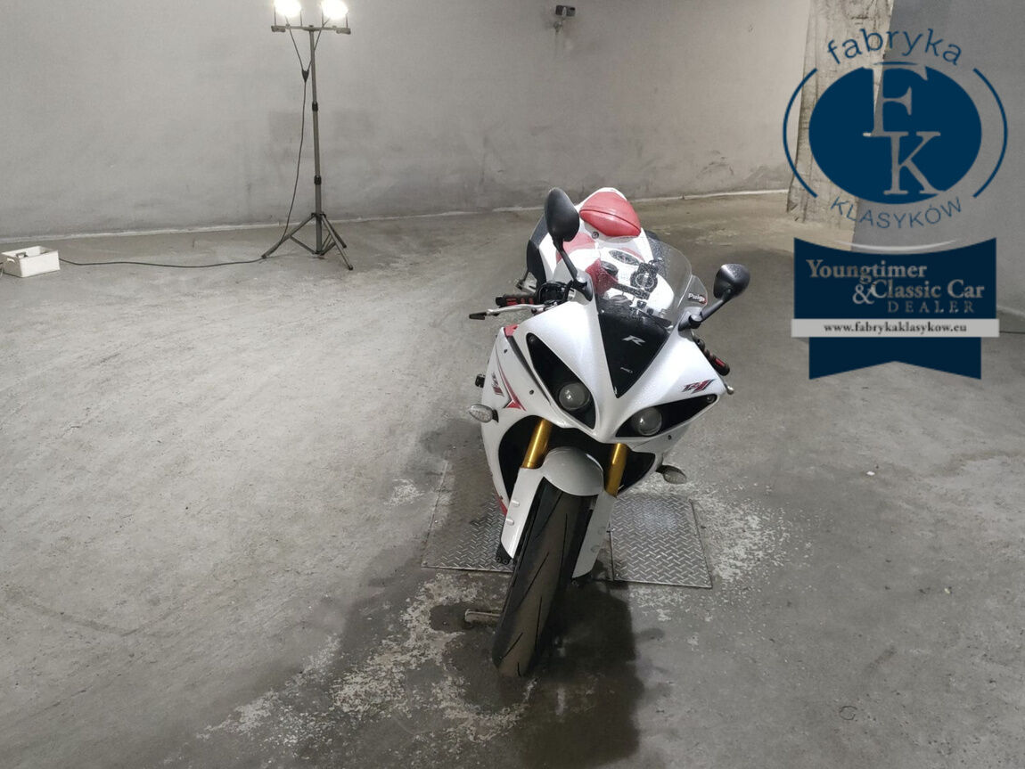 YAMAHA YZF-R1 2009 - zdjęcie 4