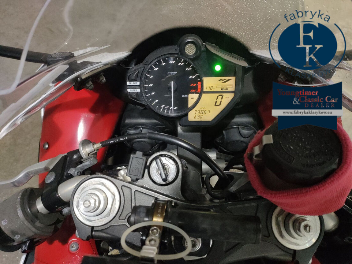 YAMAHA YZF-R1 2009 - zdjęcie 6