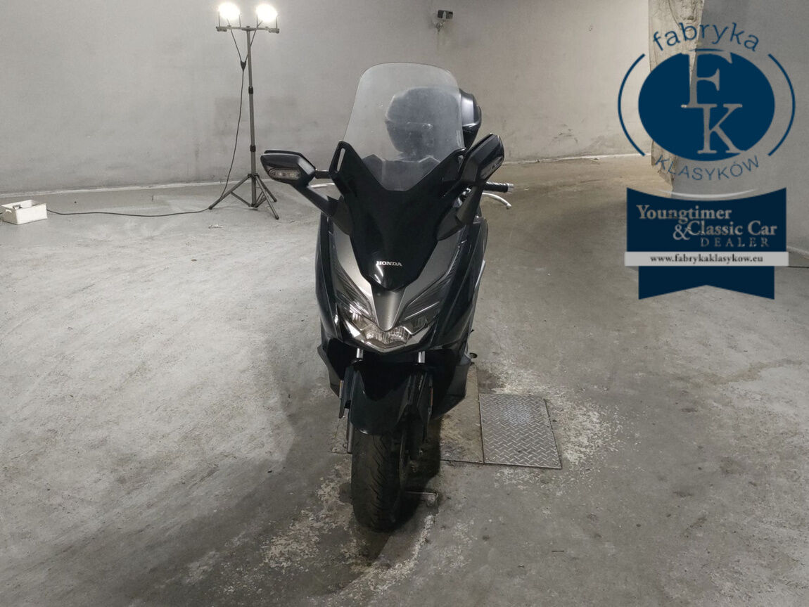 HONDA FORZA  - zdjęcie 4