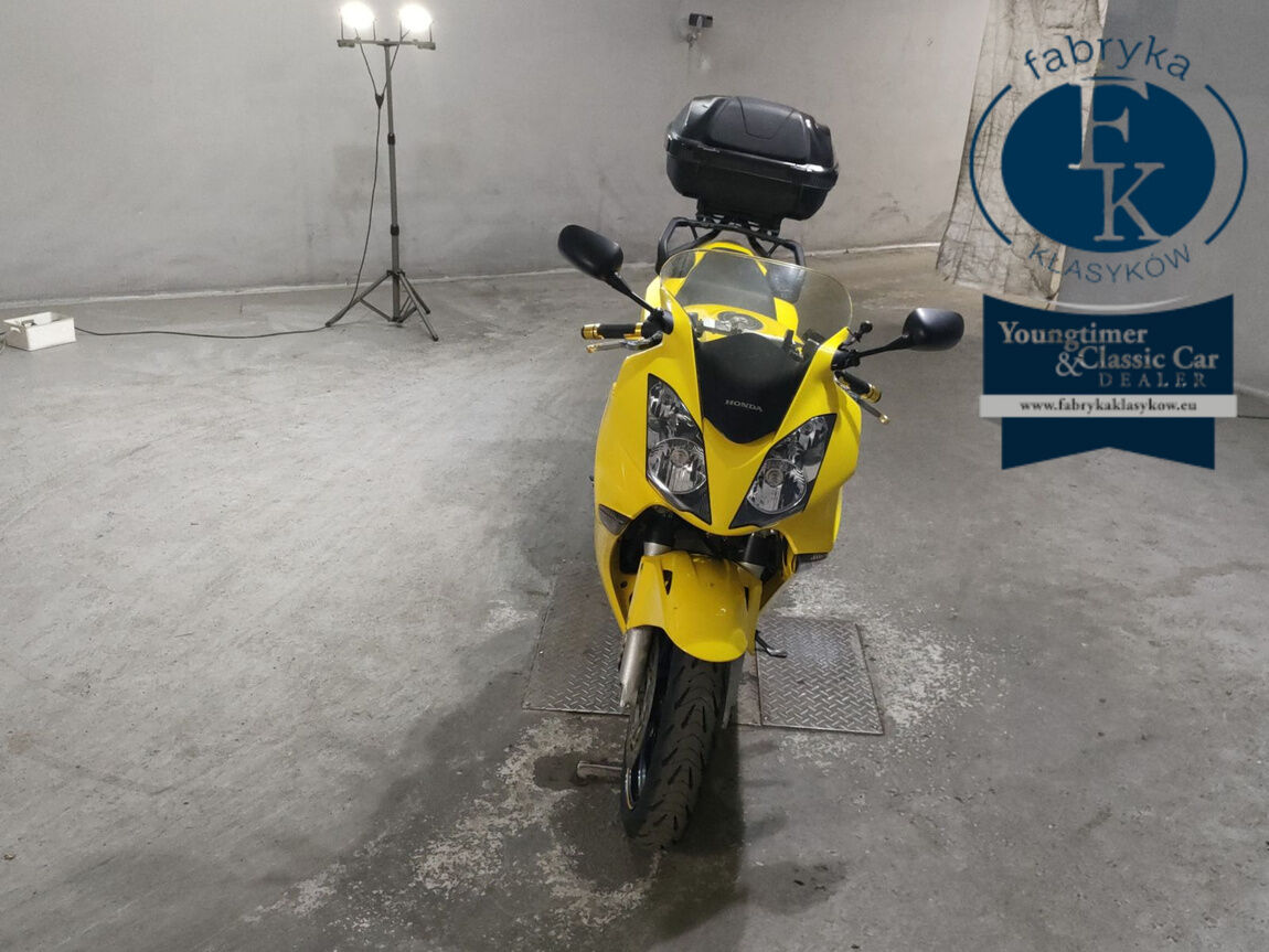 HONDA VFR800 2006 - zdjęcie 4