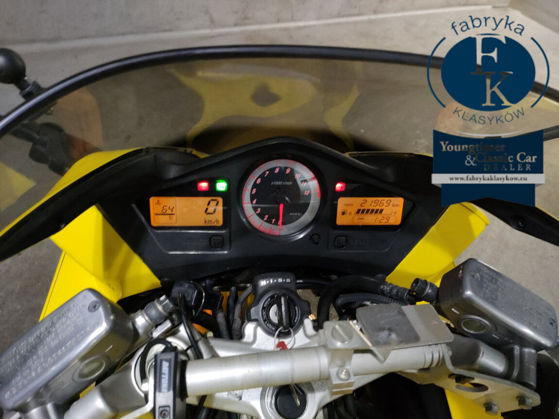 HONDA VFR800 2006 - zdjęcie 6