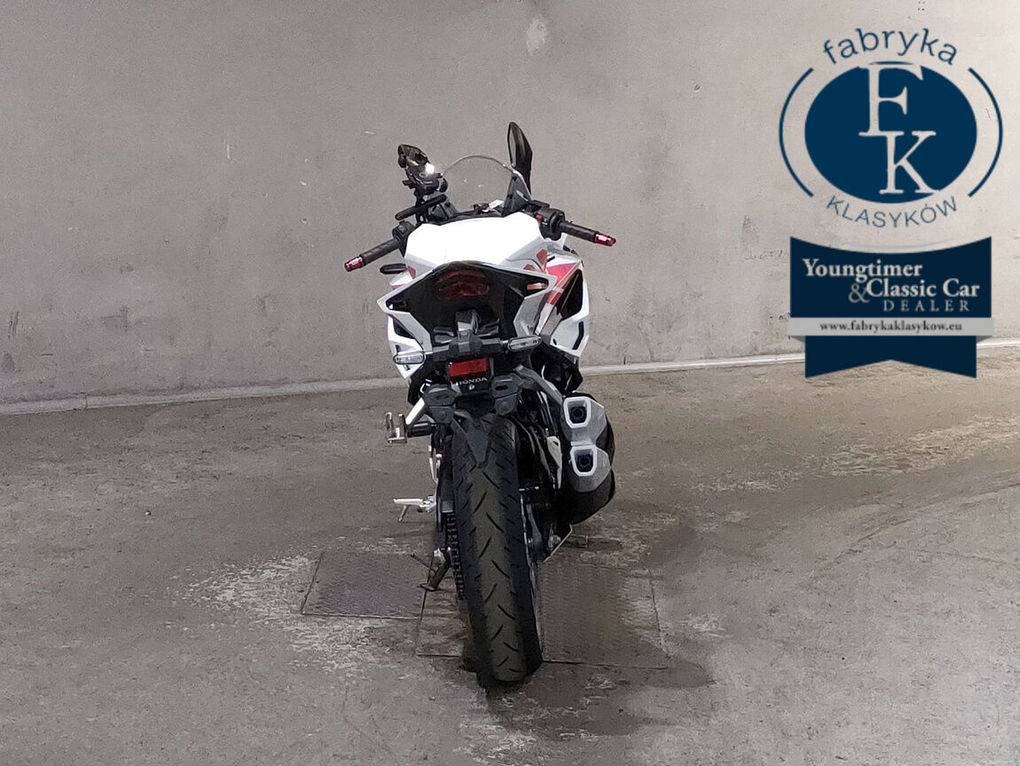 HONDA CBR250RR  - zdjęcie 5
