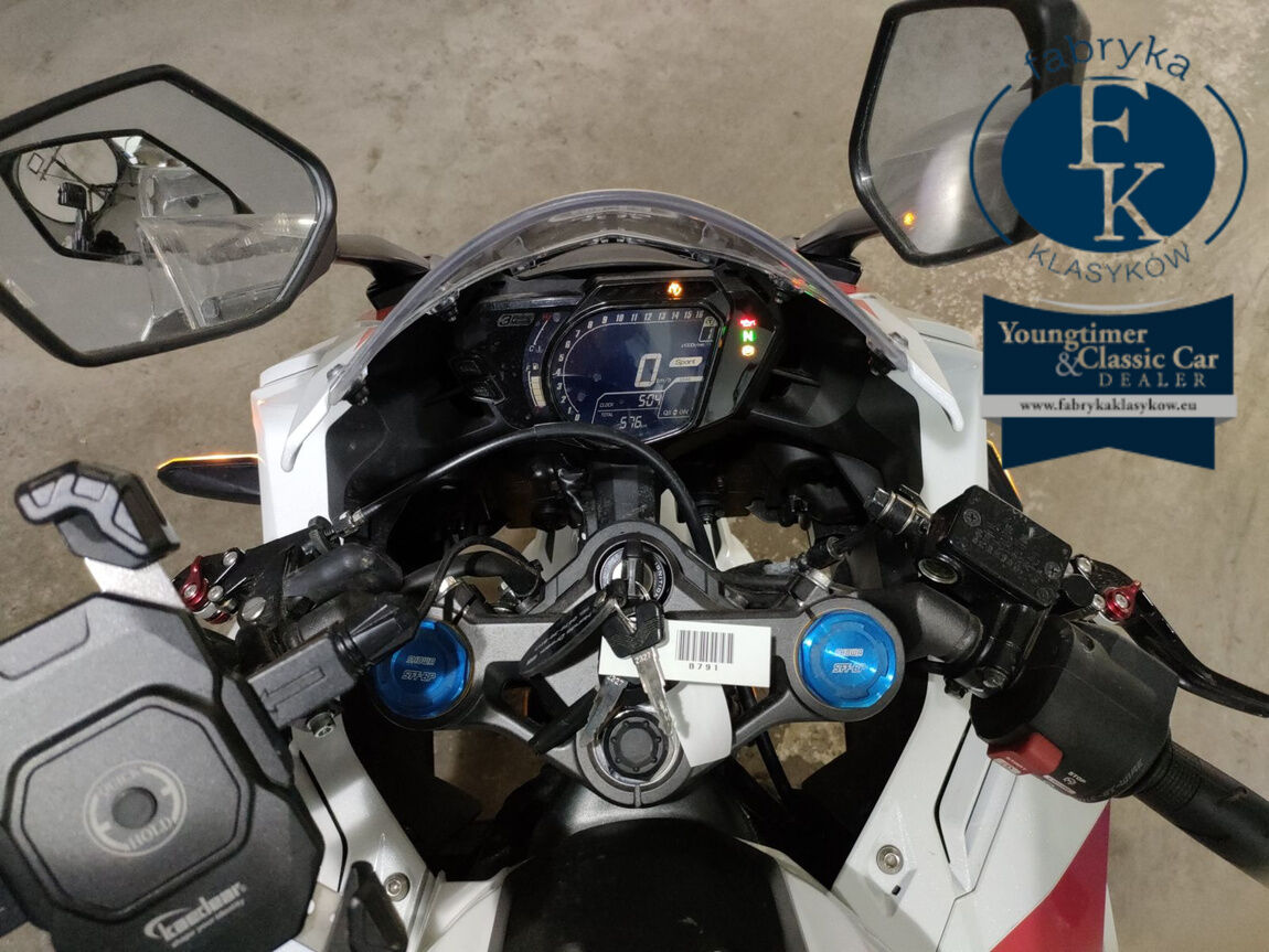 HONDA CBR250RR  - zdjęcie 6