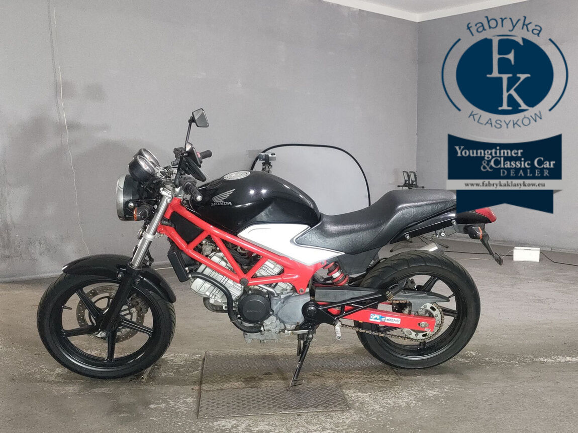 HONDA VTR250  - zdjęcie 3