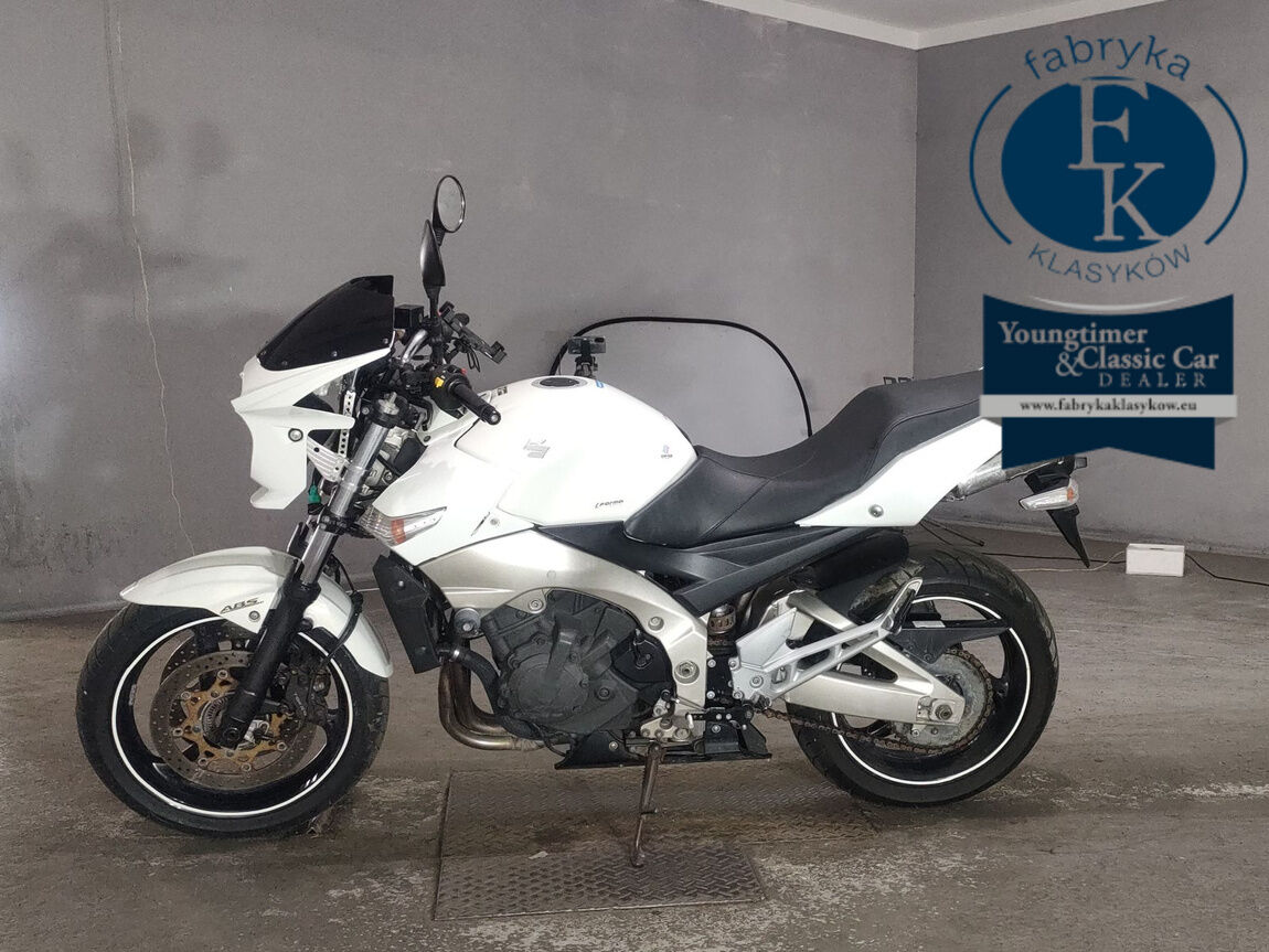SUZUKI GSR400 2010 - zdjęcie 3