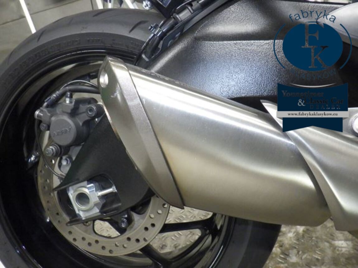 SUZUKI GSX-S1000 2023 - zdjęcie 16