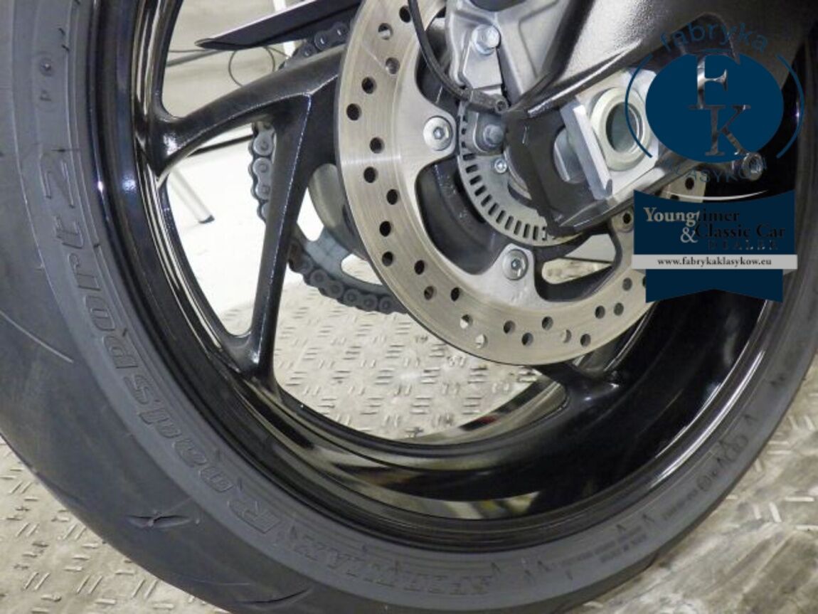 SUZUKI GSX-S1000 2023 - zdjęcie 25